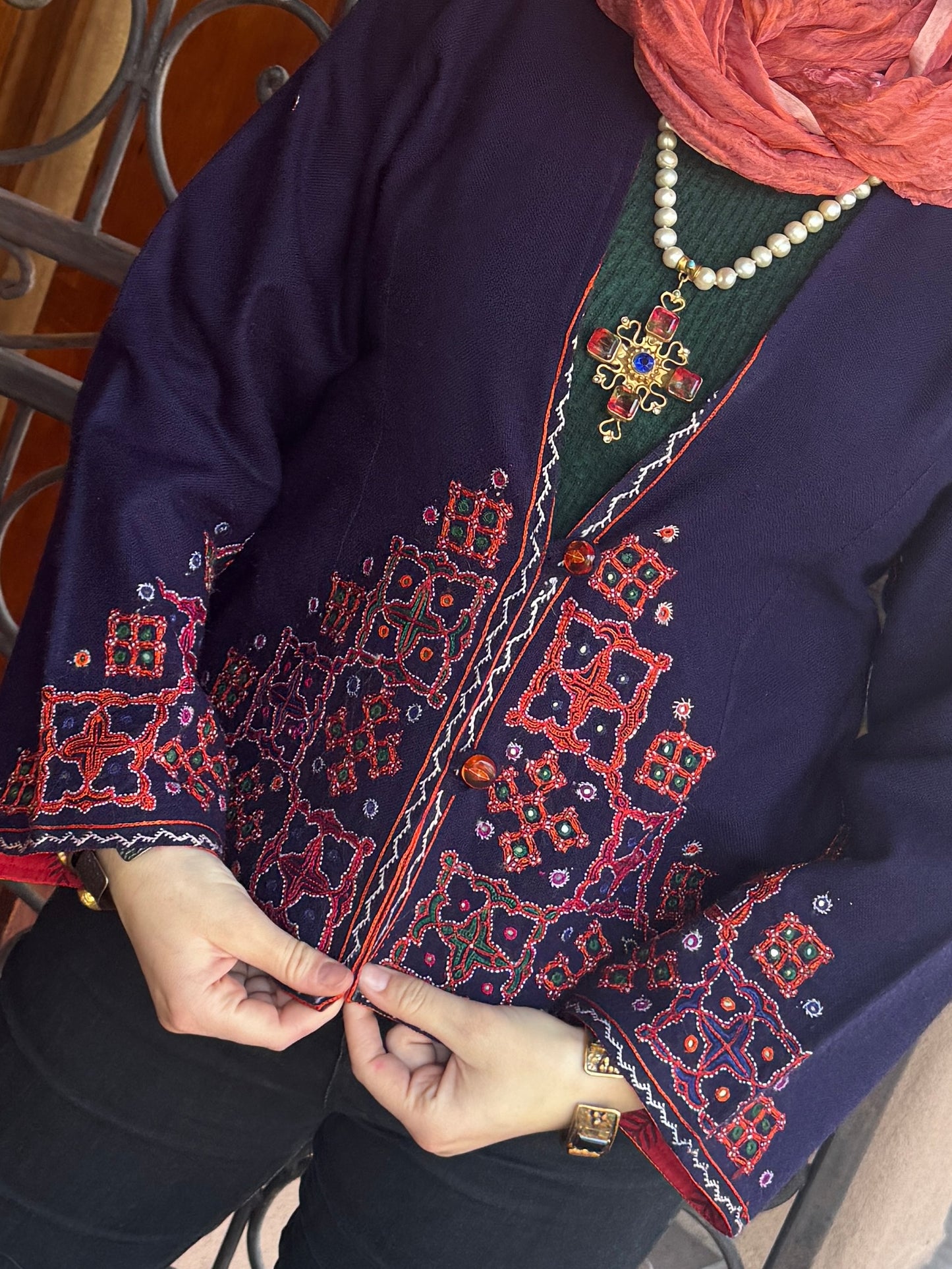 MUTWA FINE EMBROIDERED WOOLY JACKET