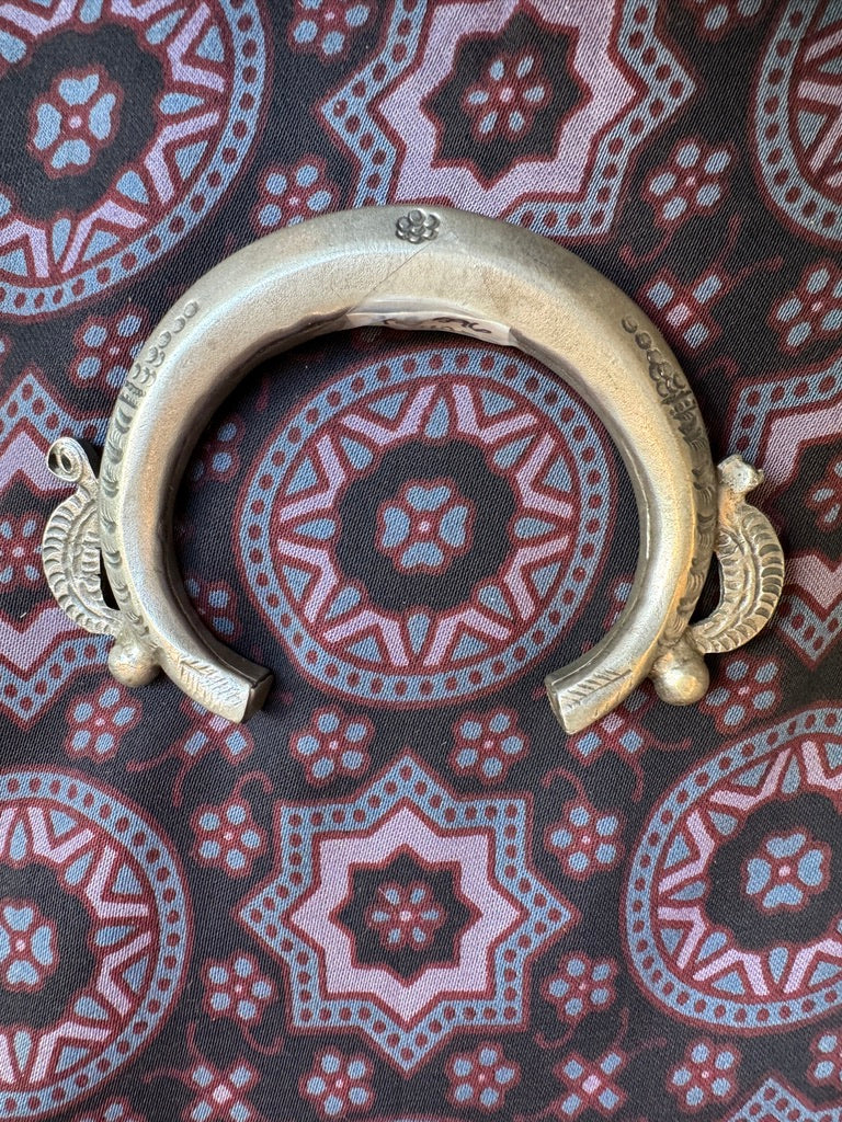 VINTAGE TRIBAL BANGLES