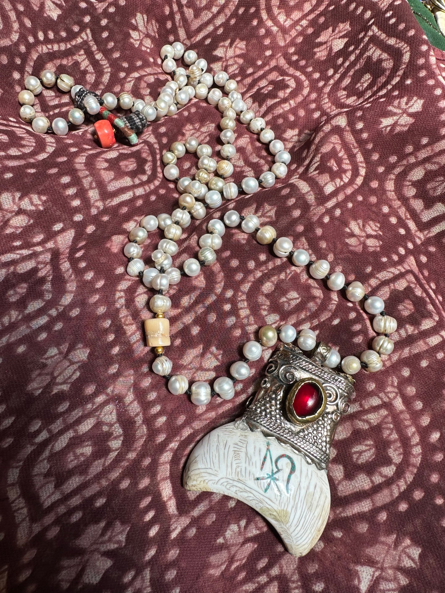 NAGA PENDANT PEARL STRAND