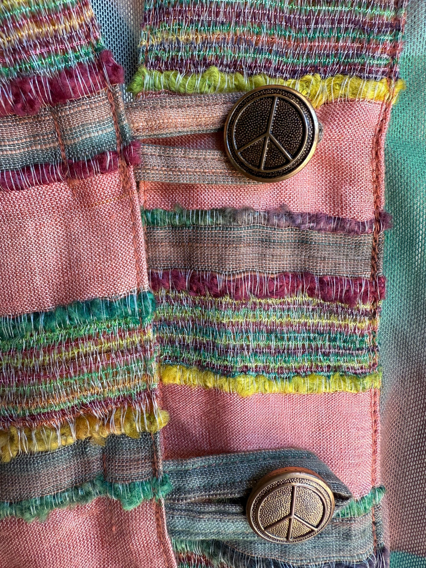STRETCHY ABSTRACT PEACE BUTTON SHACKET