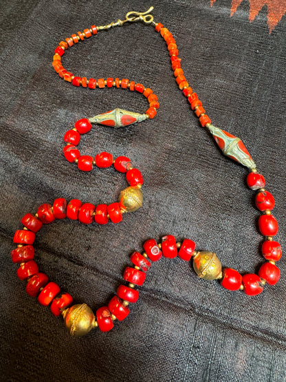 CORAL FOR QUEENS NECKLACES