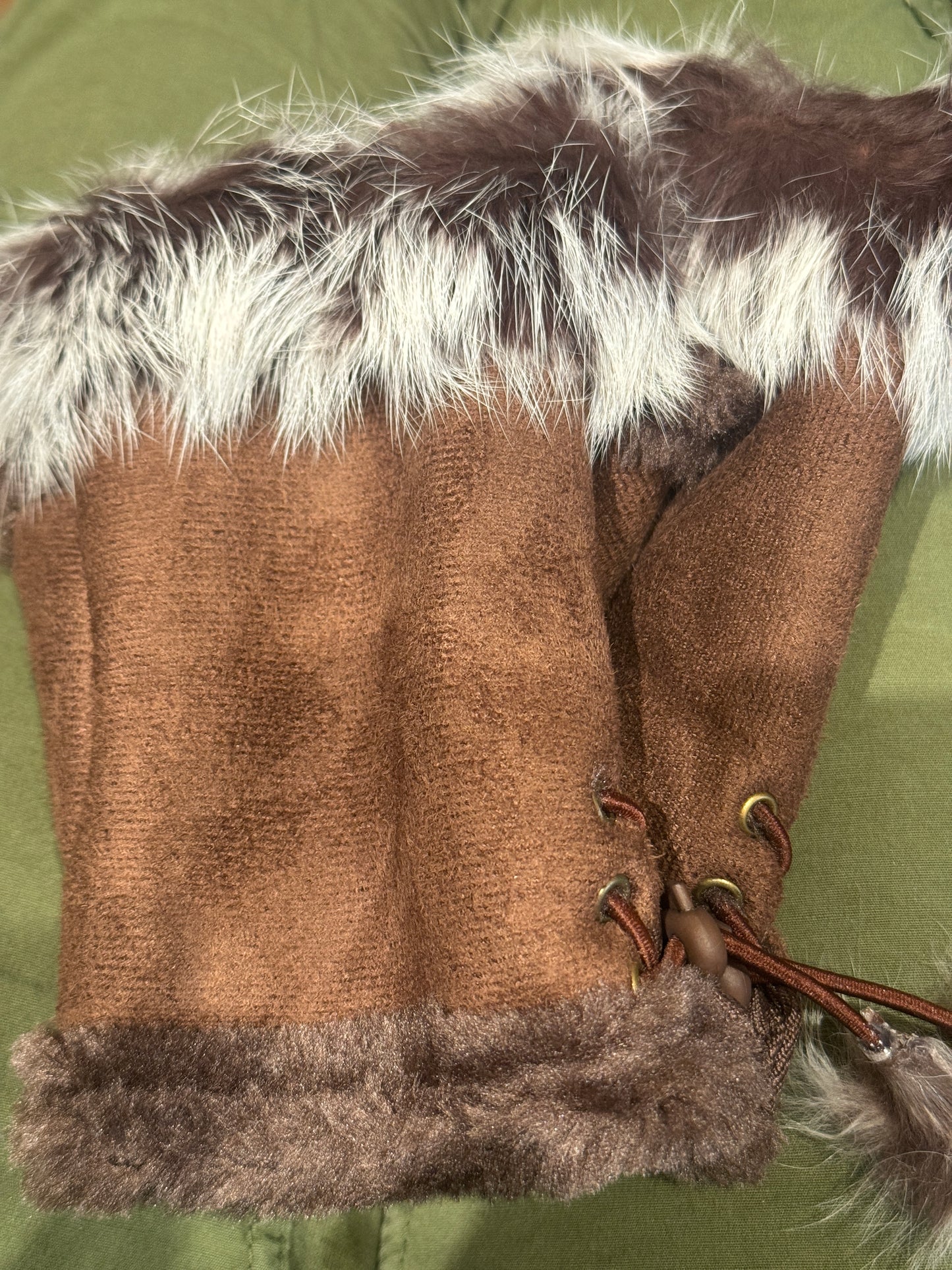 FINGERLESS & FURRYFUL GLOVES