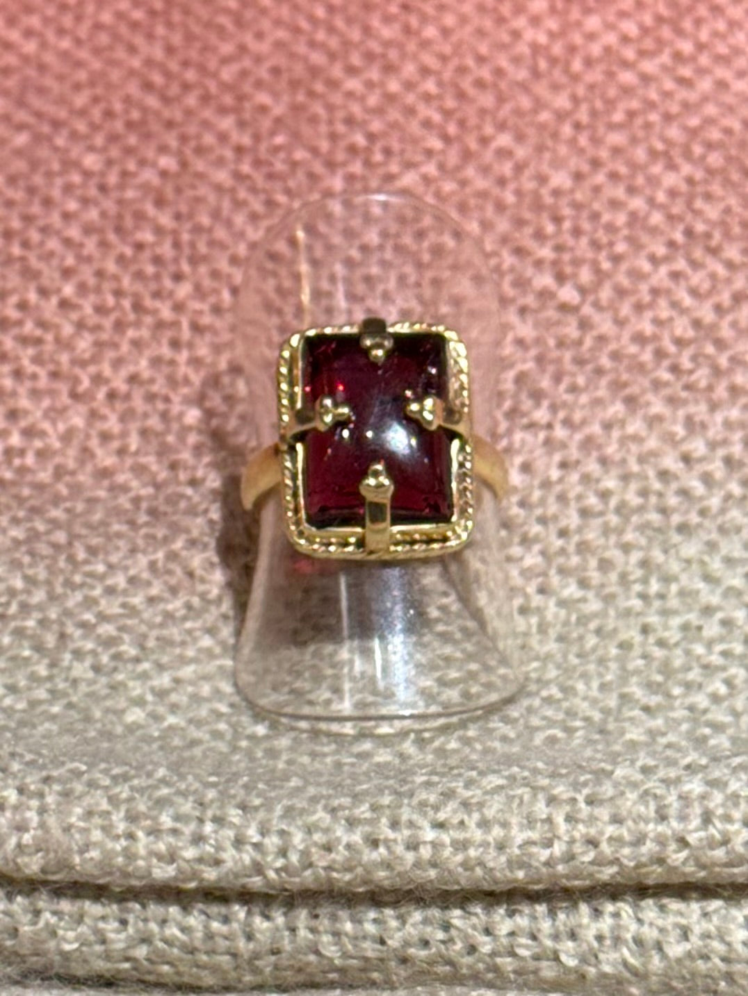 THE PRINCESS STONE RING