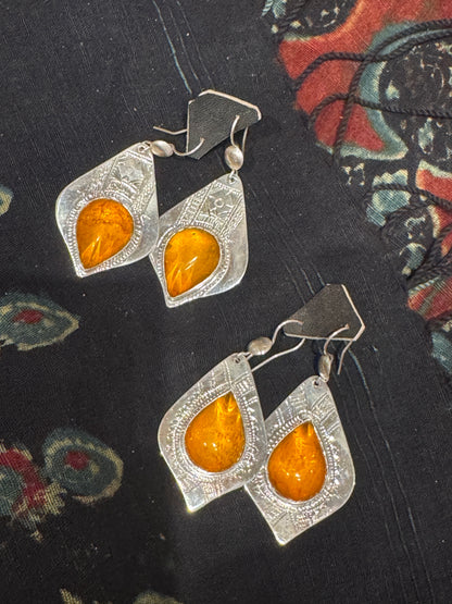 BALTIC AMBER SILVER ENGRAVED EARRINGS