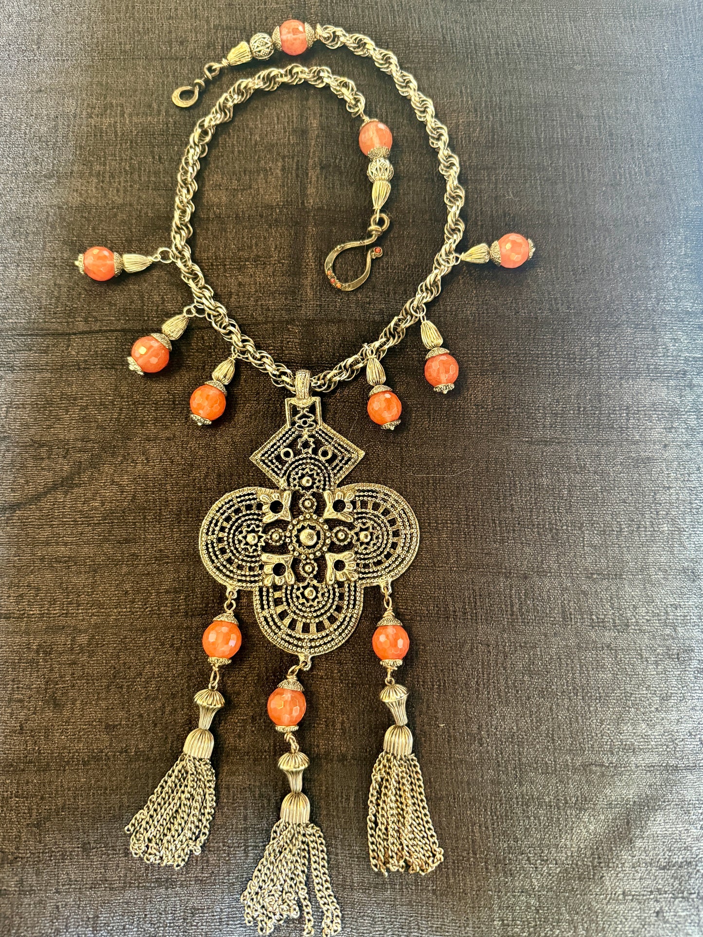 BYZANTINE BEAUTY TASSEL NECKLACE