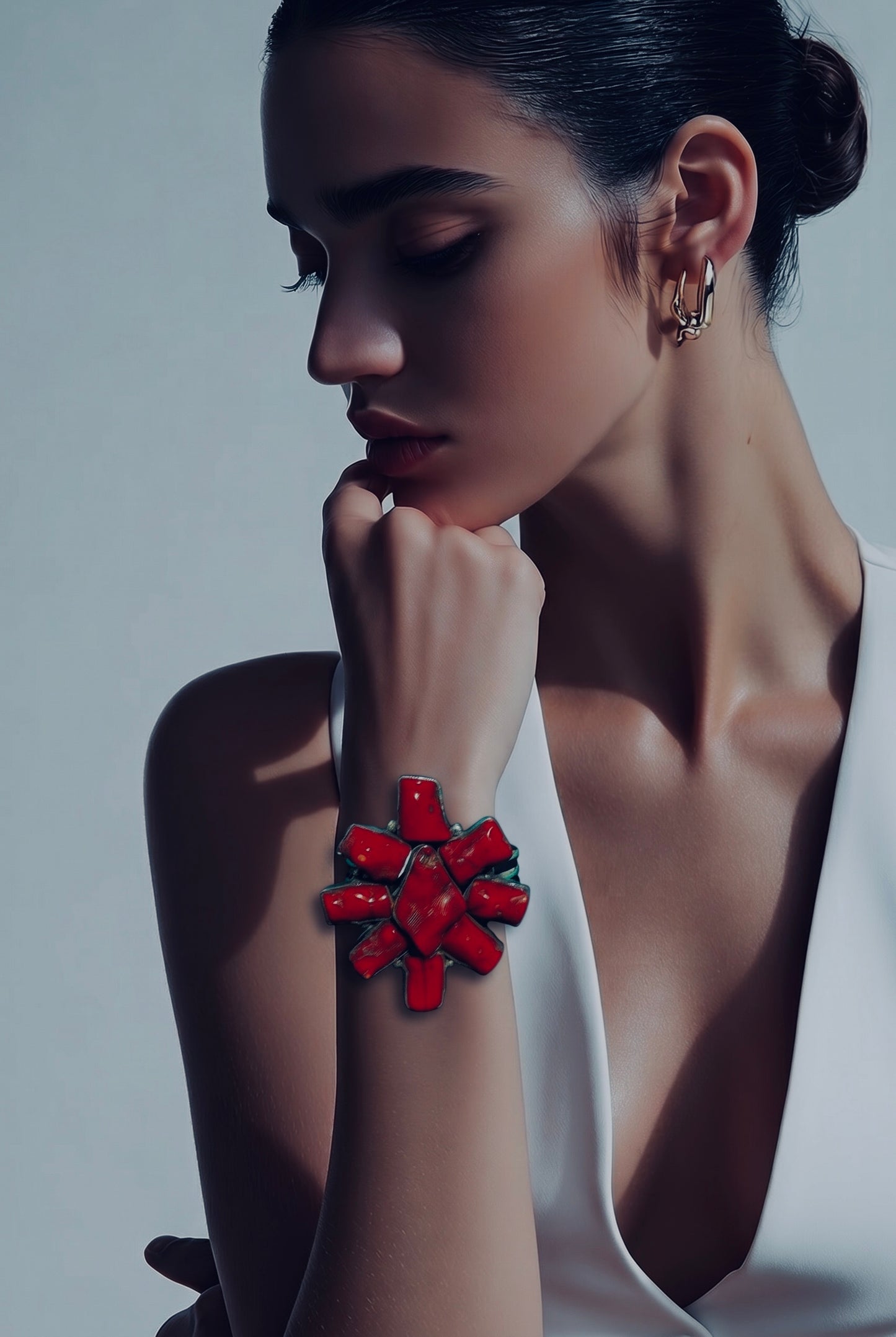 CHUNKY CORAL CUFF