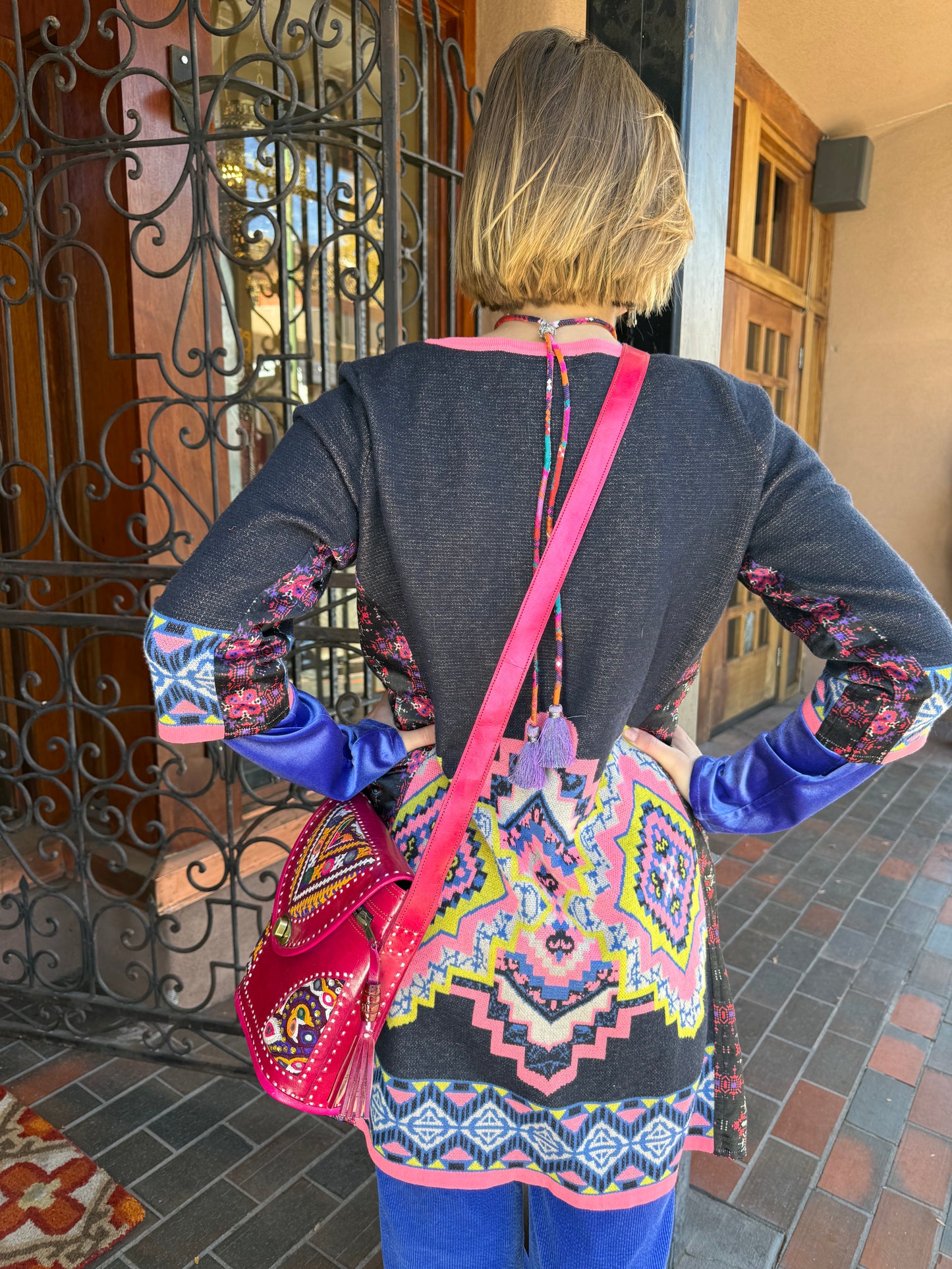 ZIP BLUE MANDALA SWEATER