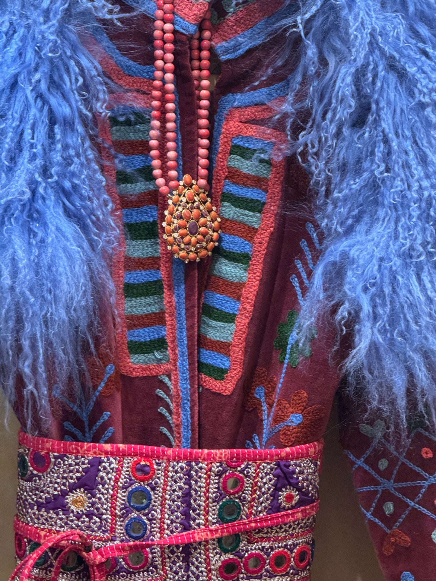 ALL THAT GLITTERS CORAL& RUBY NECKLACE