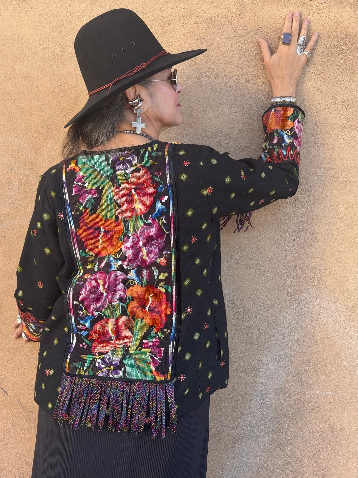 BLACK BANDHANI HUIPIL REDUX JACKET