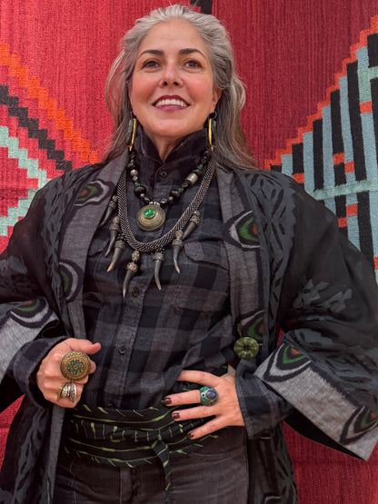 BLACK BLING CLAW CROCHET NECKLACE