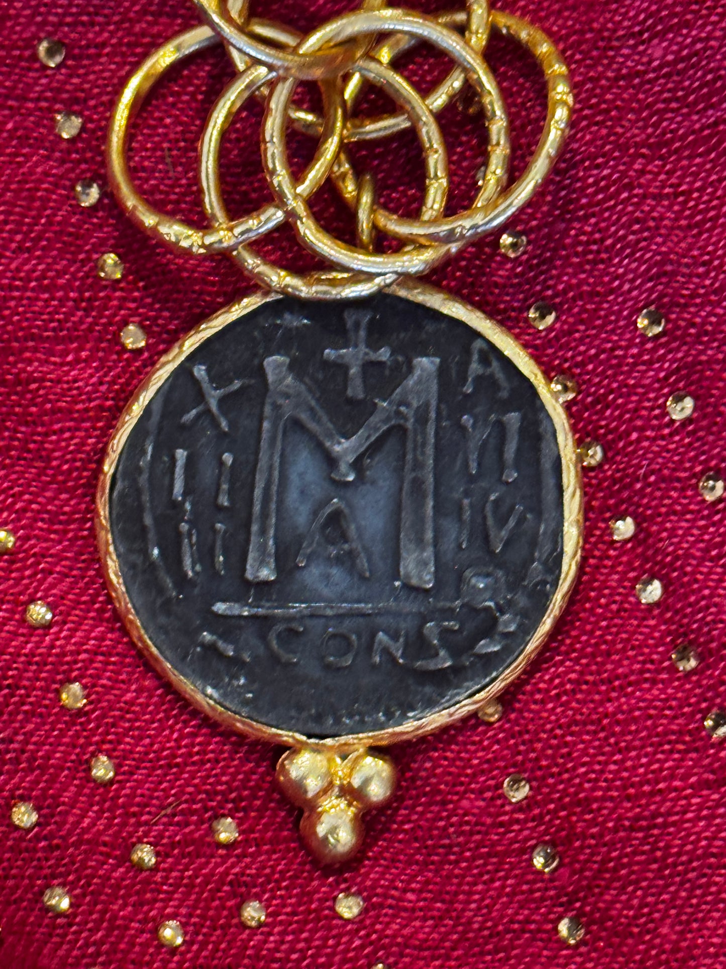 MINOAN CHAIN NECKLACES