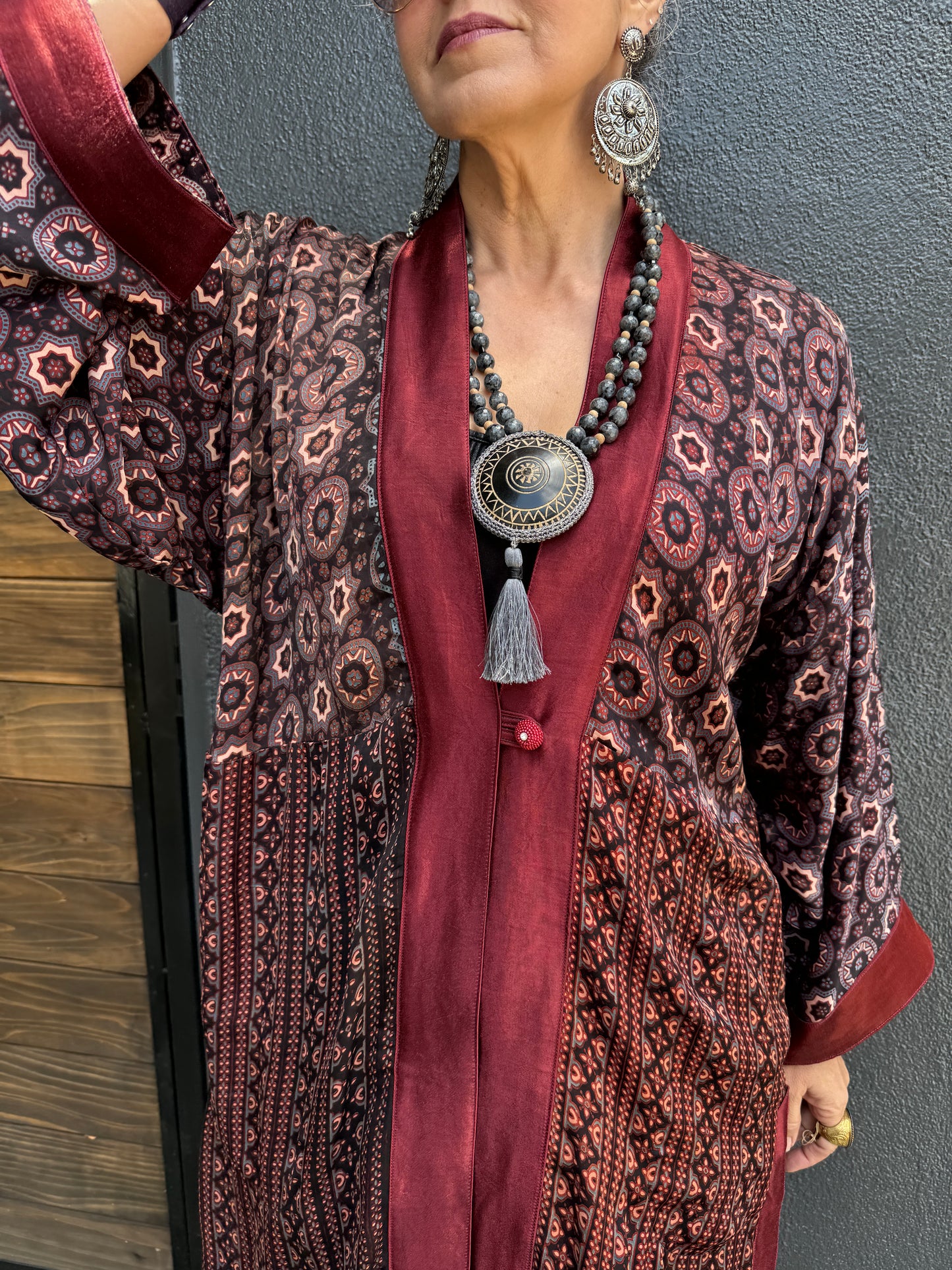 SMOKED CHERRY AJRAKH KIMONO