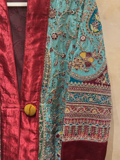 ROMANTIC GILDED AND EMBROIDERED SWING COAT