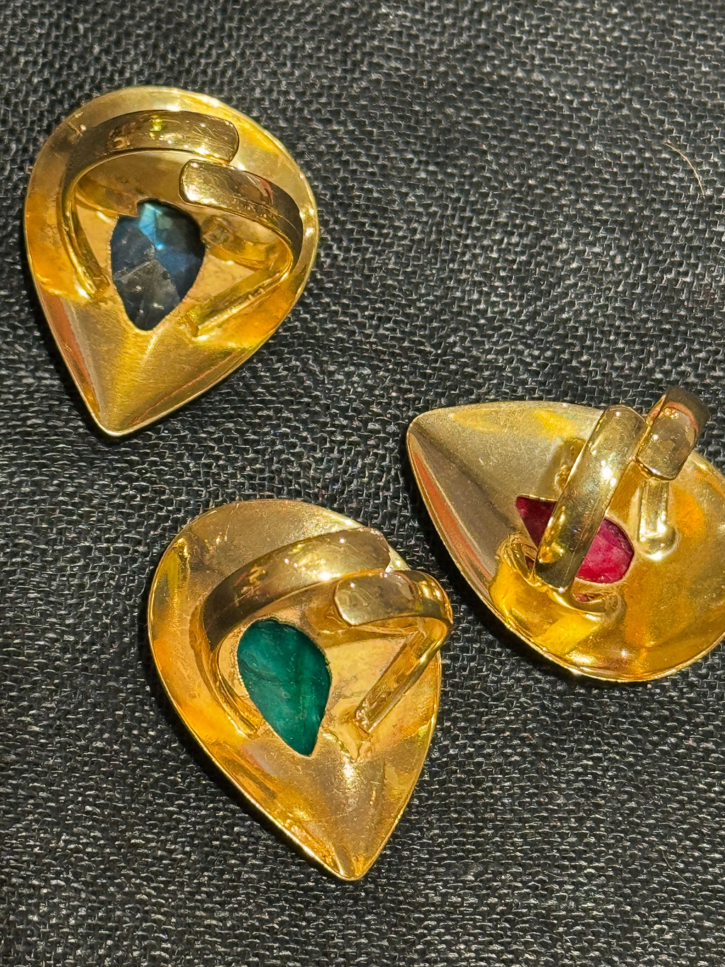 ARABESQUE FACETED GEMSTONE RINGS