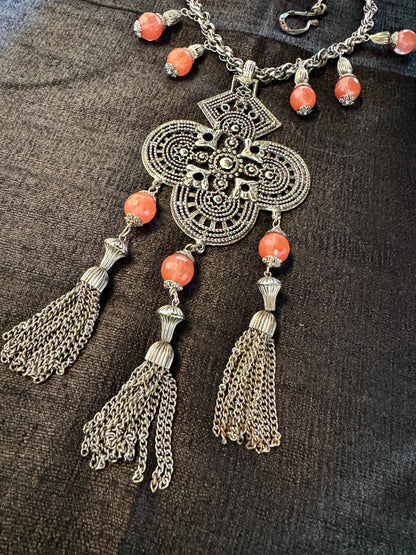 BYZANTINE BEAUTY TASSEL NECKLACE