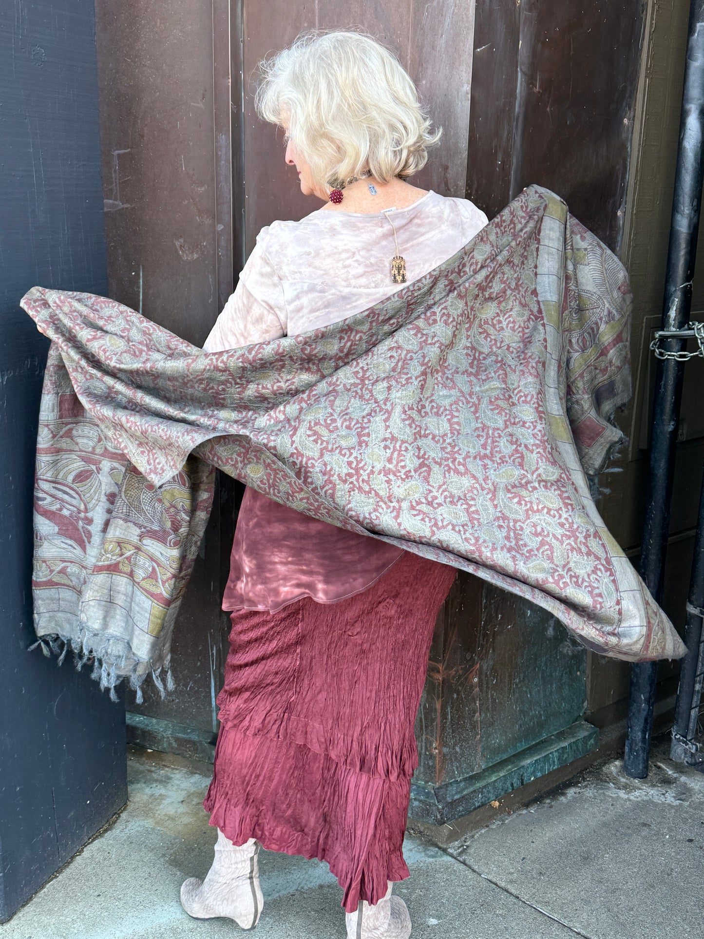 GREY GARDENS SILK SHAWL