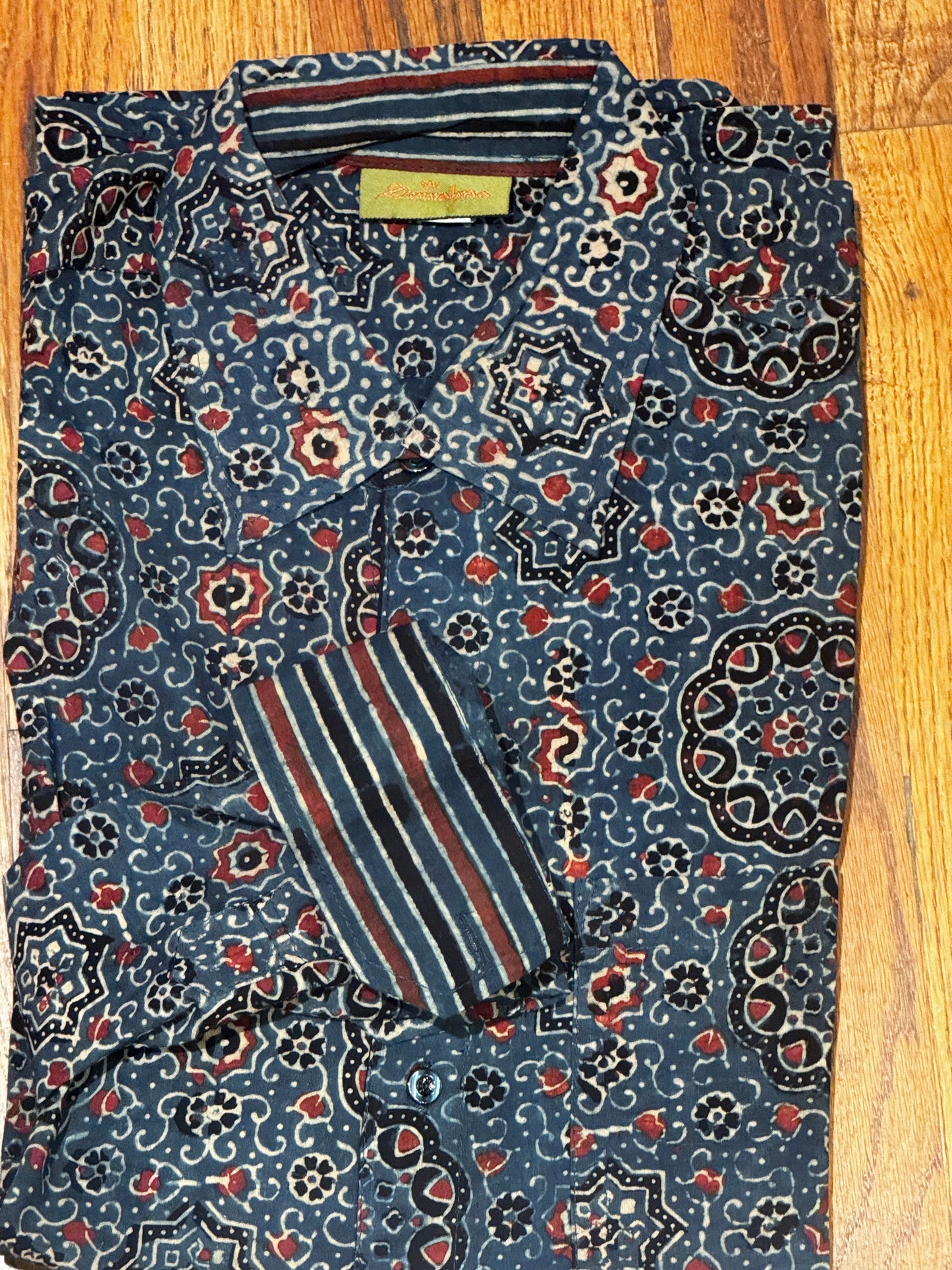 BLOCK PRINT MENS SHIRT Size SMALL Only
