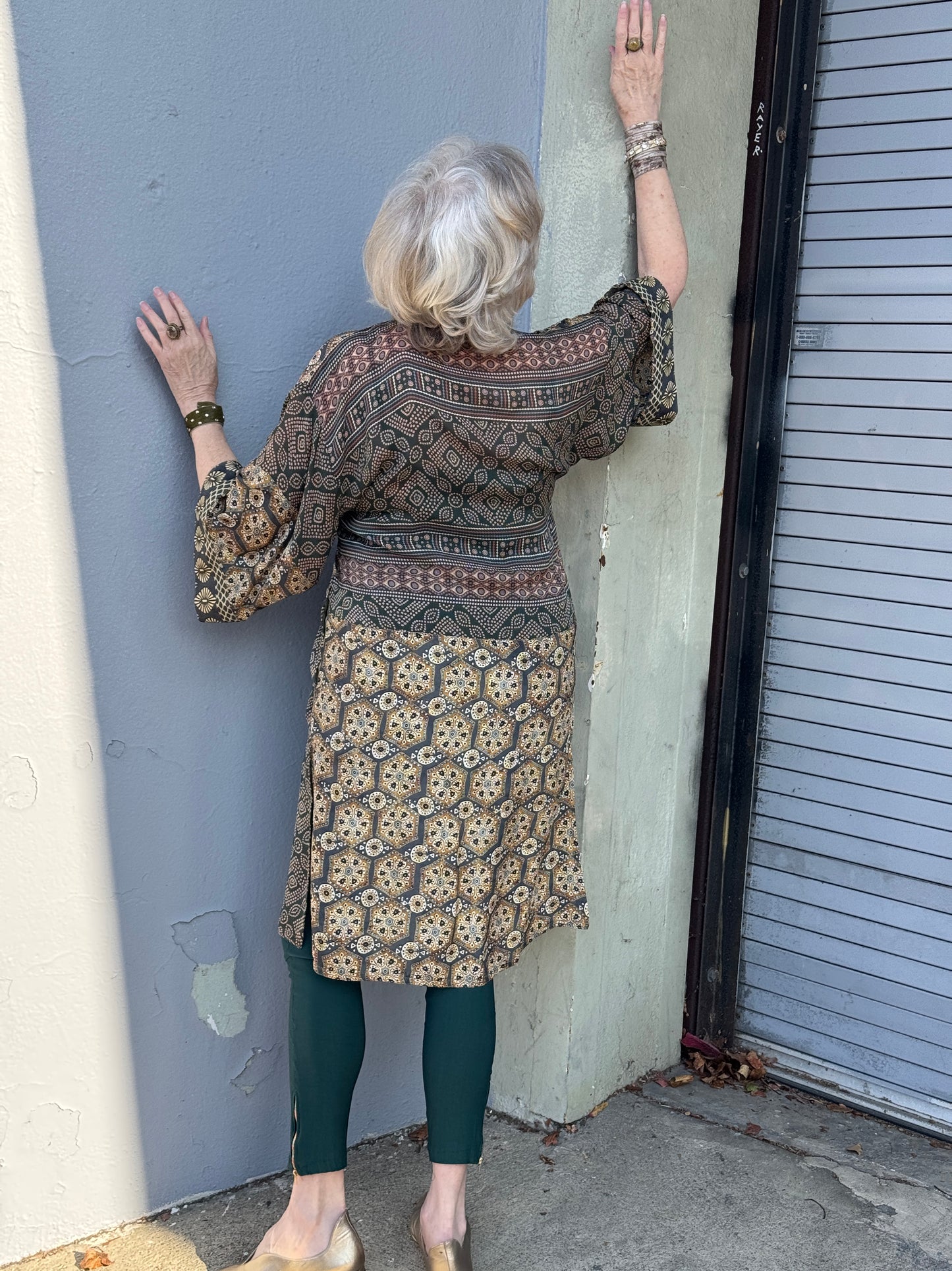 TEAL TILE KIMONOS LONG