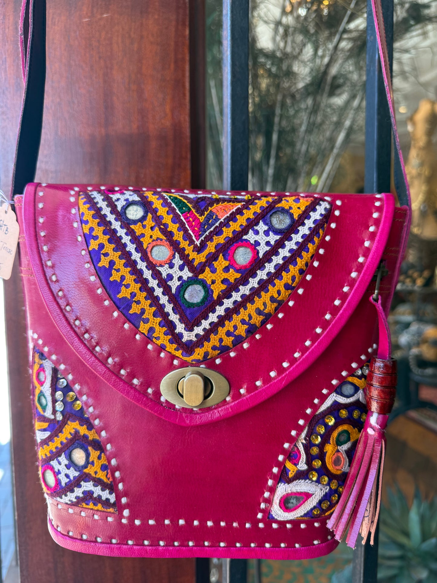 BERRY PINK LEATHER TOOLED HANDBAG