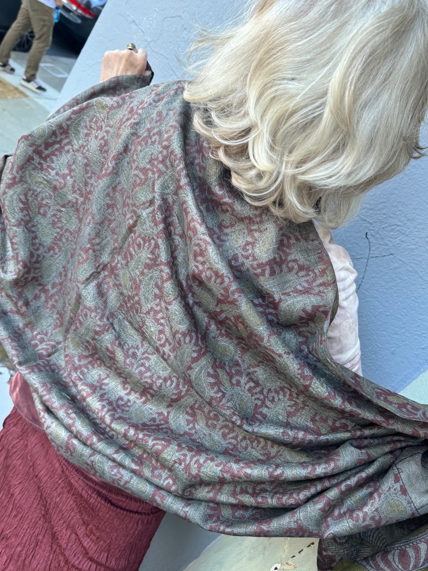 GREY GARDENS SILK SHAWL