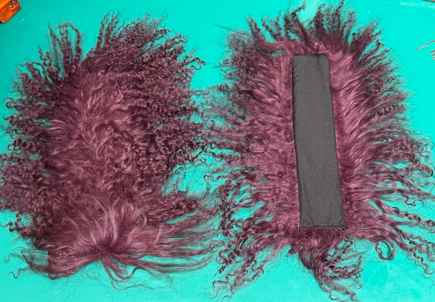 MONGOLIAN CURLY LAMB CUFFS