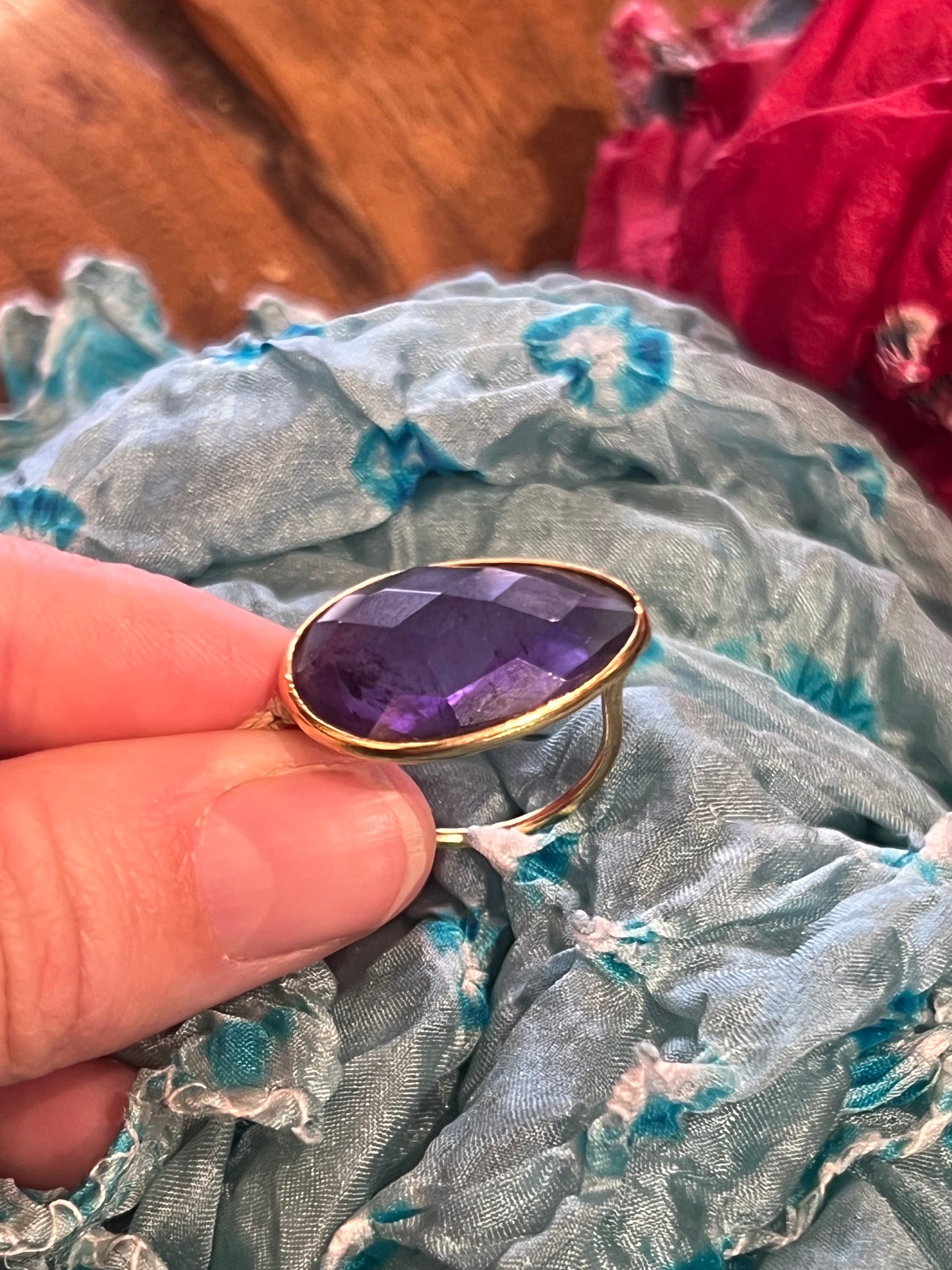 AMETHYST ALMOND SHAPE RING