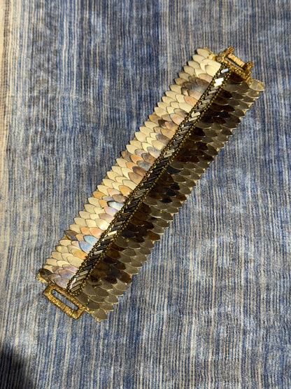 INTRICATE METAL FISH SCALE WRIST WRAPS