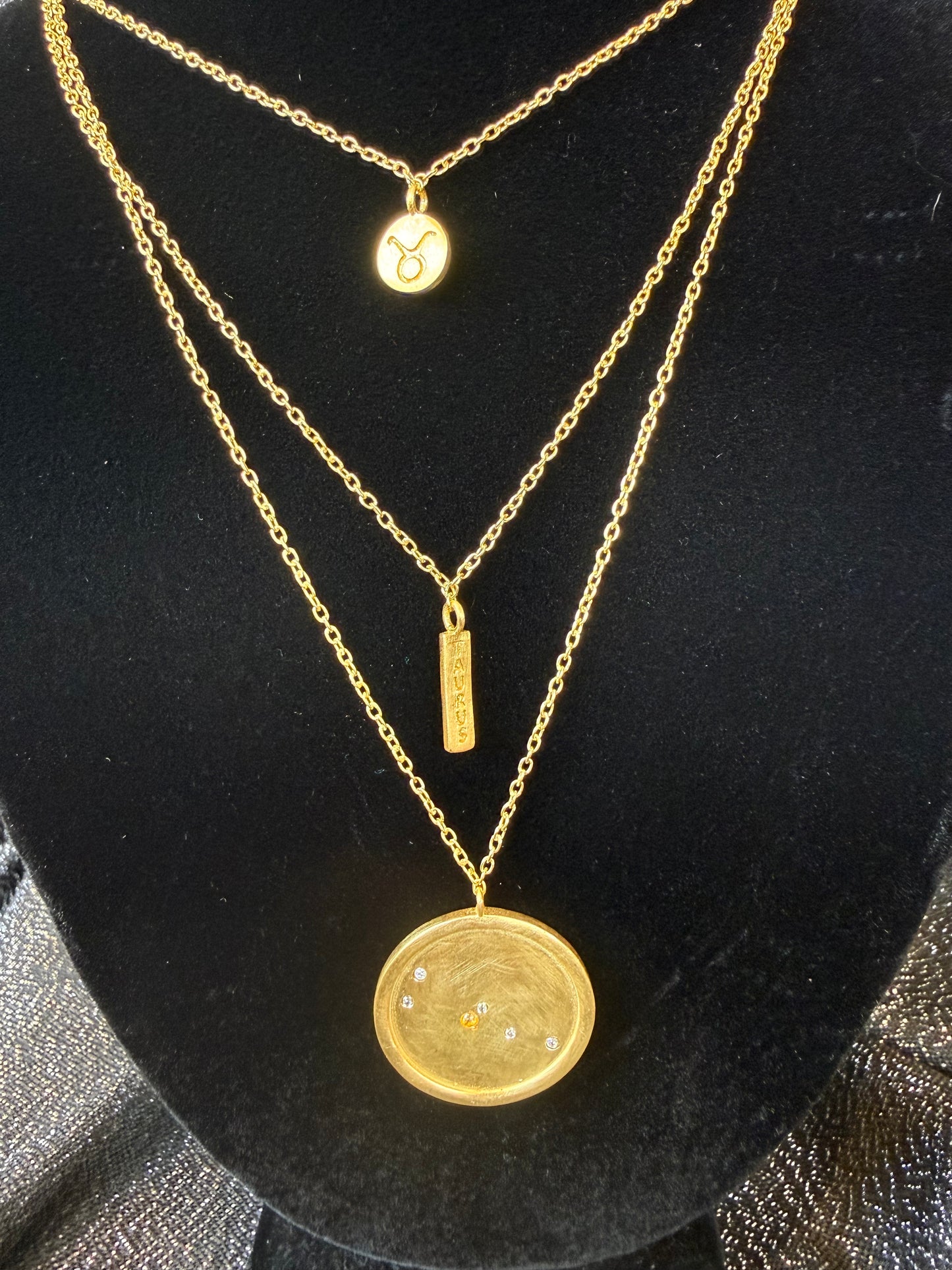 ZODIAC NECKLACE