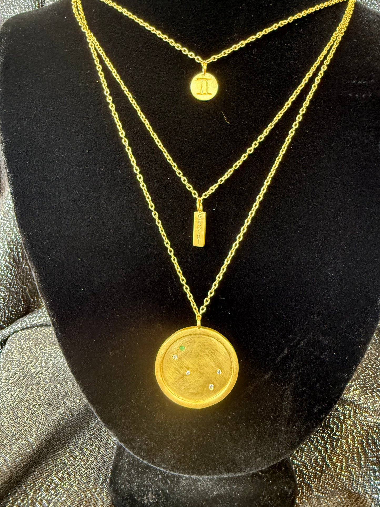 ZODIAC NECKLACE