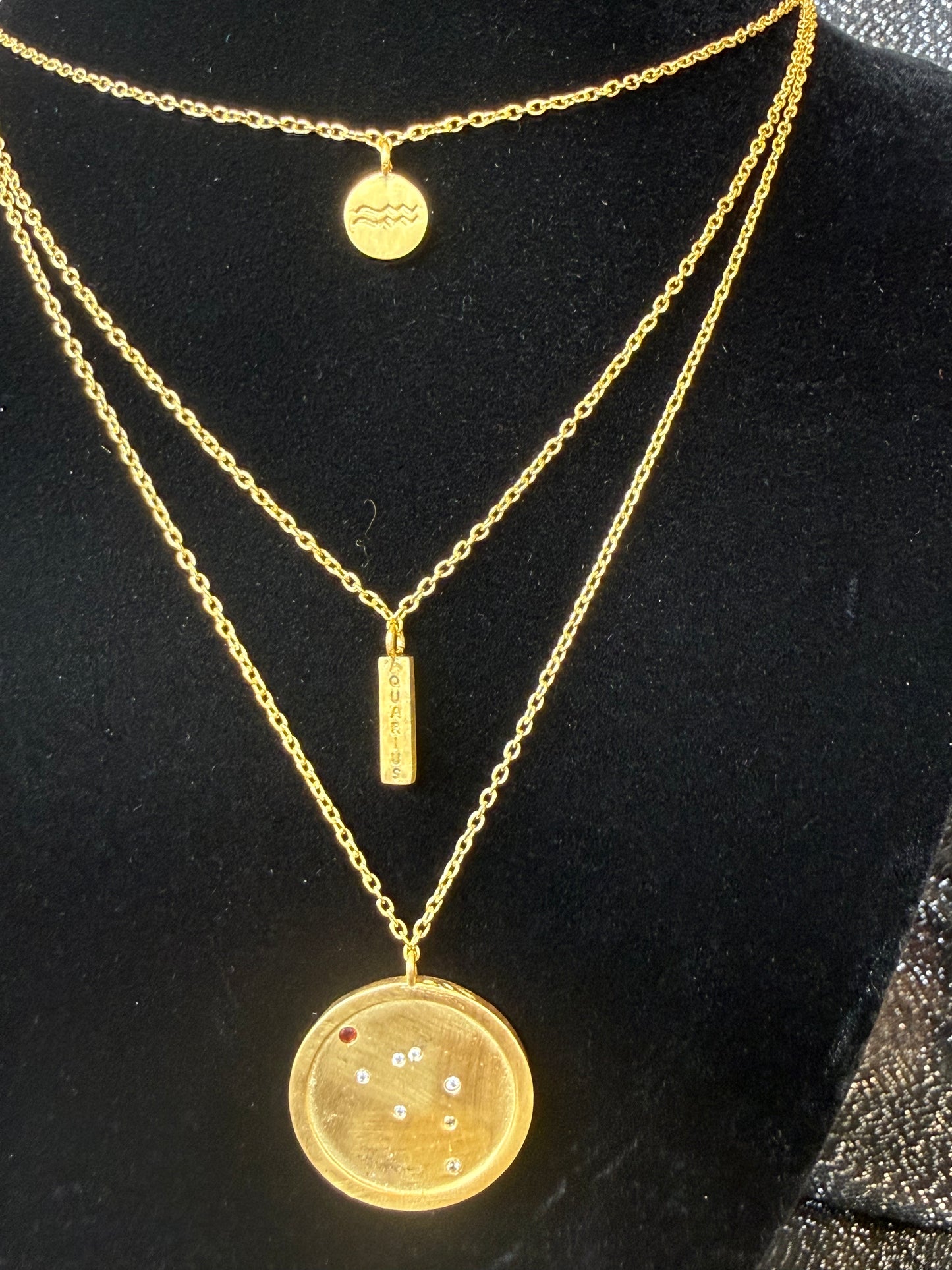 ZODIAC NECKLACE