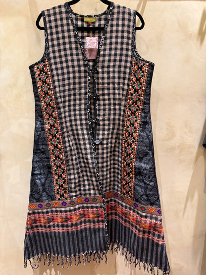 LOVE VEST