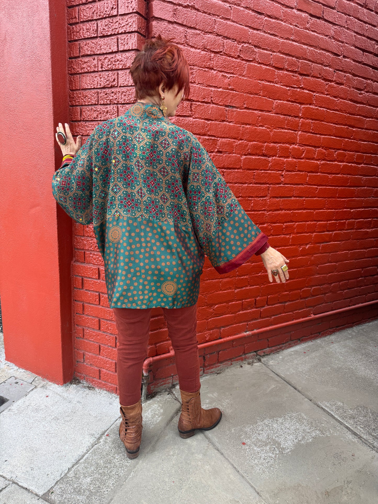 DEEP TEAL TILE PRINT KIMONO