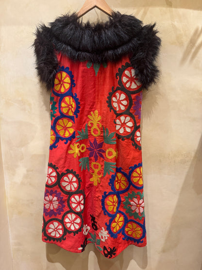 SANTA'S SUZANI VEST