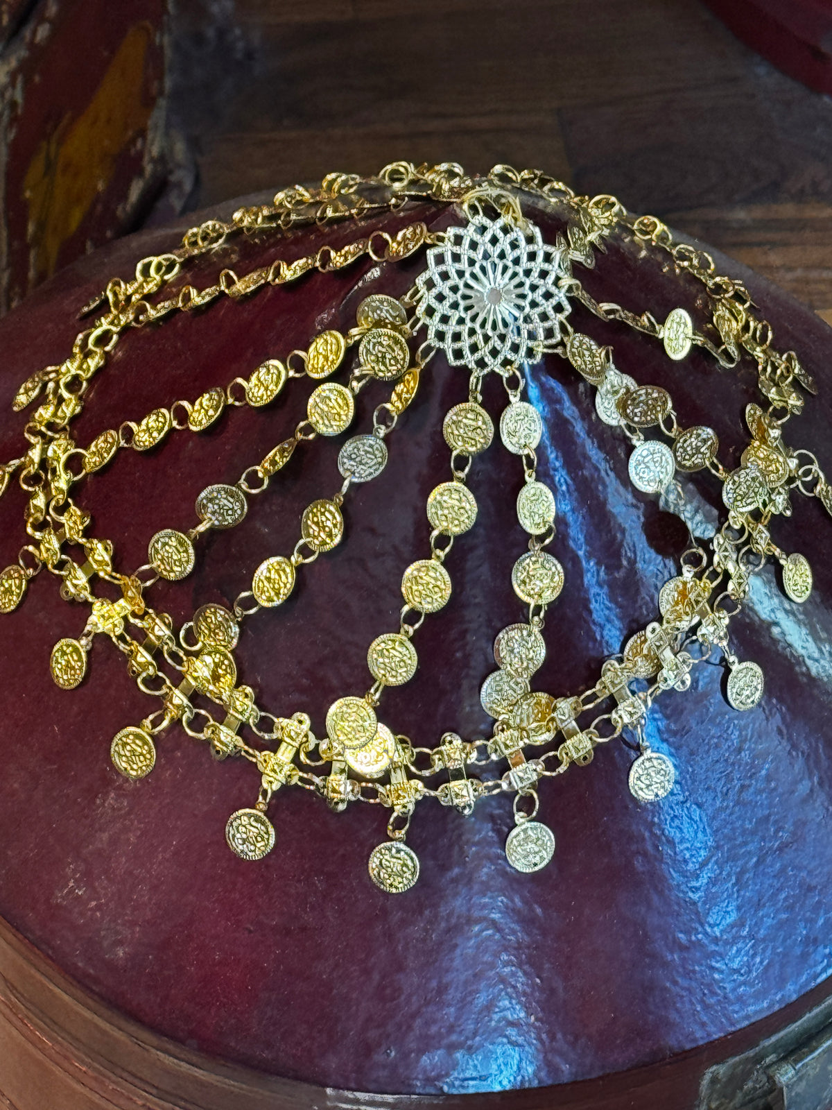 GOLD CLEOPATRA CAP