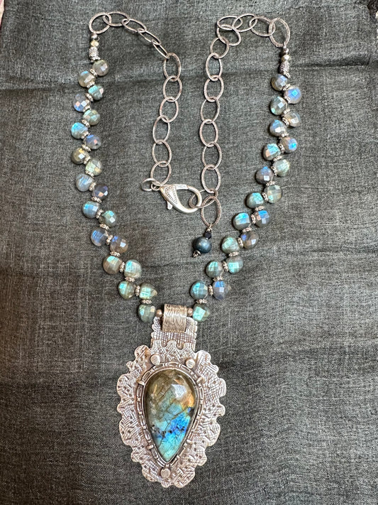 LABRADORITE 'MILAGRO' NECKLACE