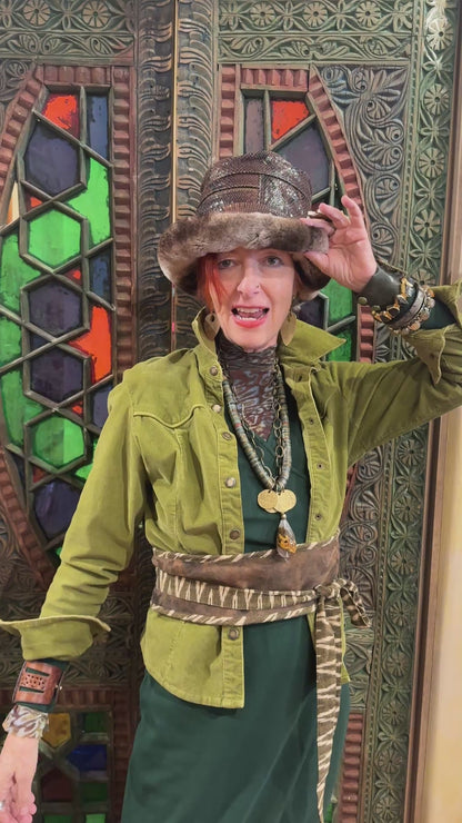 CHINCHILLA SNAKE VINTAGE BUCKET HAT