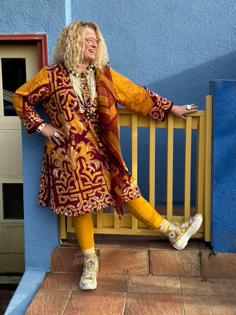 KALIA KURTI