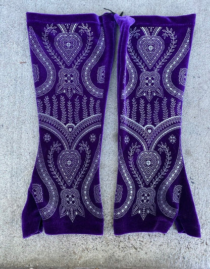 Purple silver heart scroll Fingerless long velvet gloves Andrea Serrahn Serrahna