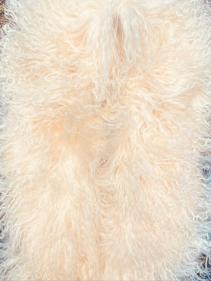 Creamy Honey Mongolian fur collar Andrea Serrahn Serrahna