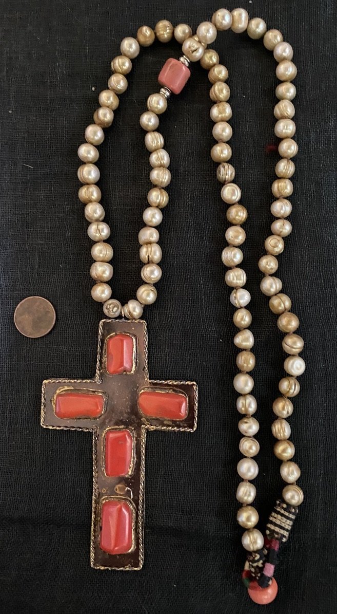 GEMSTONE STUDDED CROSSES WITH DIRTY PEARLS NECKLACE