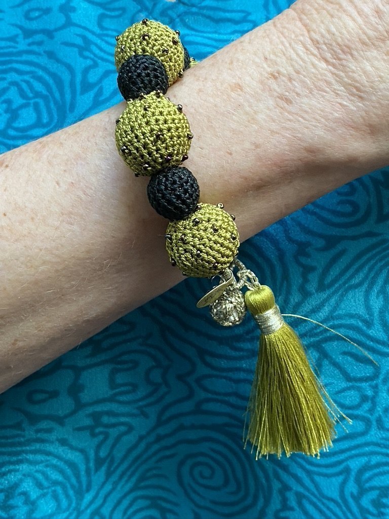 Beaded deals ball bracelet