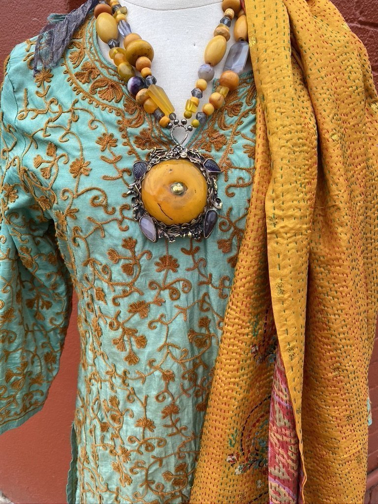 Kashmiri kurti silk blend densely embroidered Andrea Serrahn Serrahna