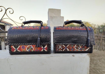 Lunchbox bag juti embroidery OOAK Andrea Serrahn Serrahna