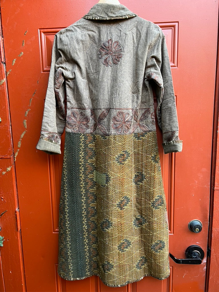 A RANGE OF WARM COLORS SUZANI TAPESTRY COAT