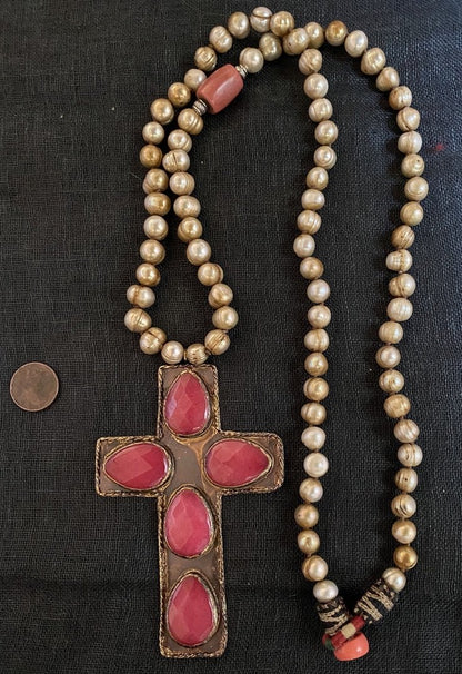 GEMSTONE STUDDED CROSSES WITH DIRTY PEARLS NECKLACE