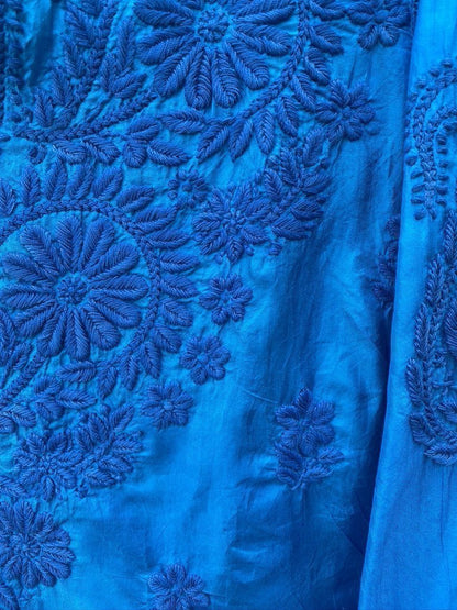 Silk kurti embroidered lapis blue Andrea Serrahn Serrahna
